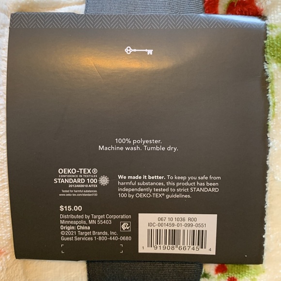 NWT Threshold Plush Sherpa Throw, Fall Decor Floral Pointsettia Design, 50”x60” - Picture 6 of 12